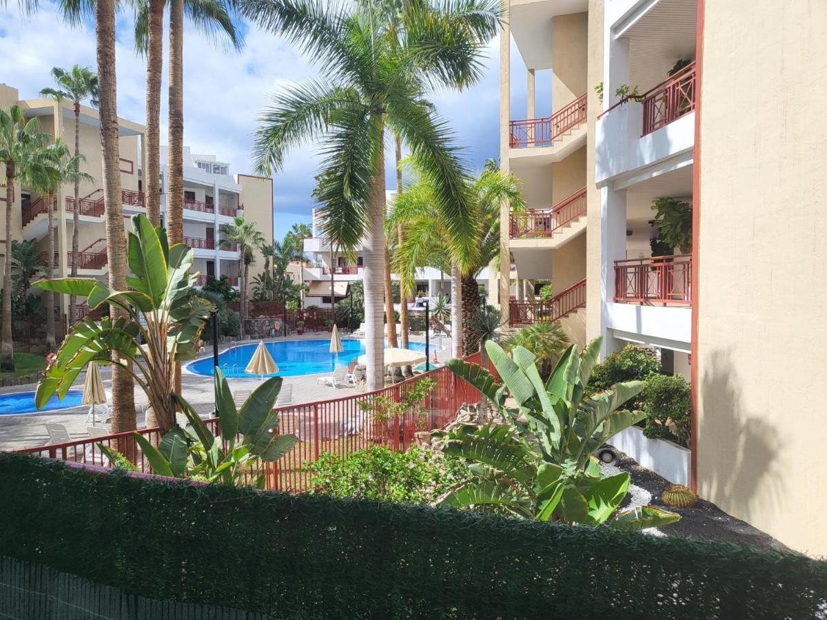 Oasis Palm Mar By Helloapartments Exterior photo