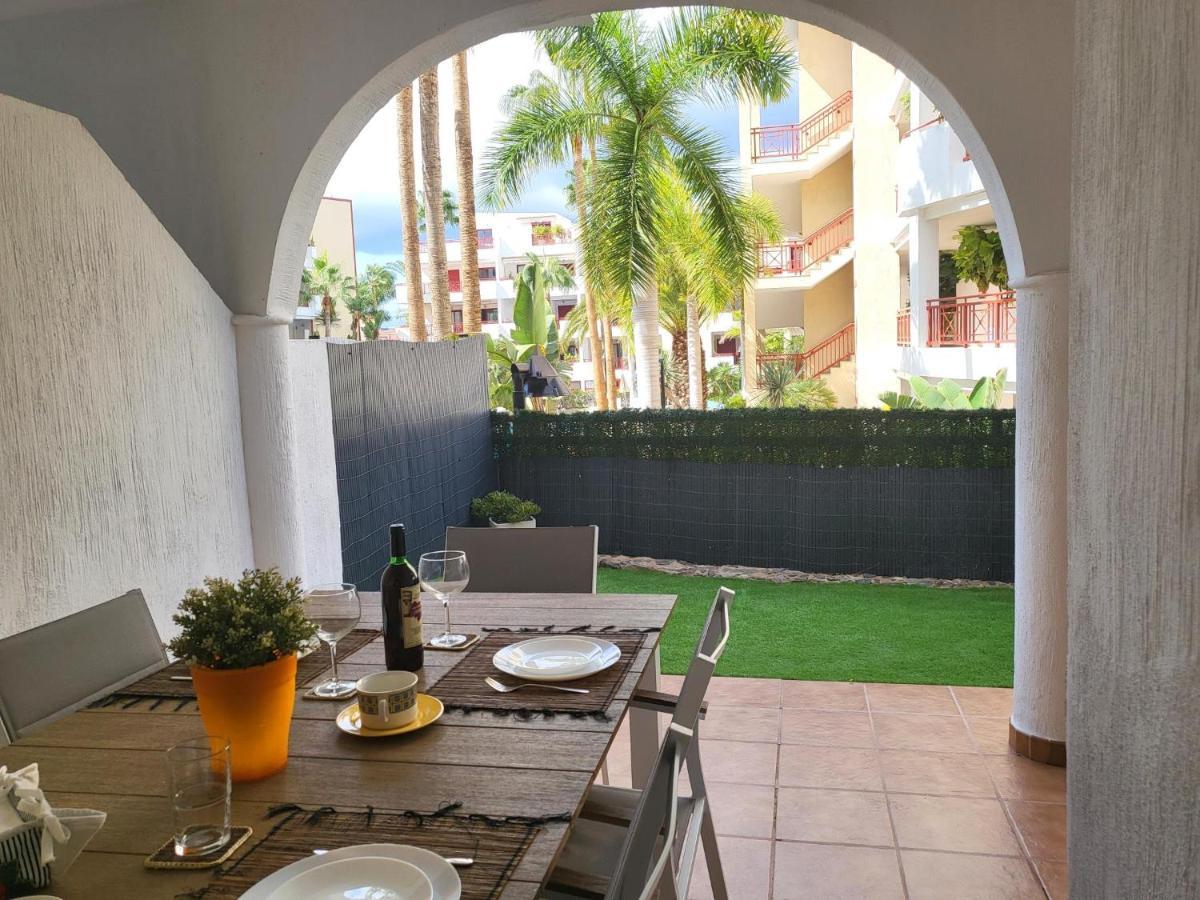 Oasis Palm Mar By Helloapartments Exterior photo