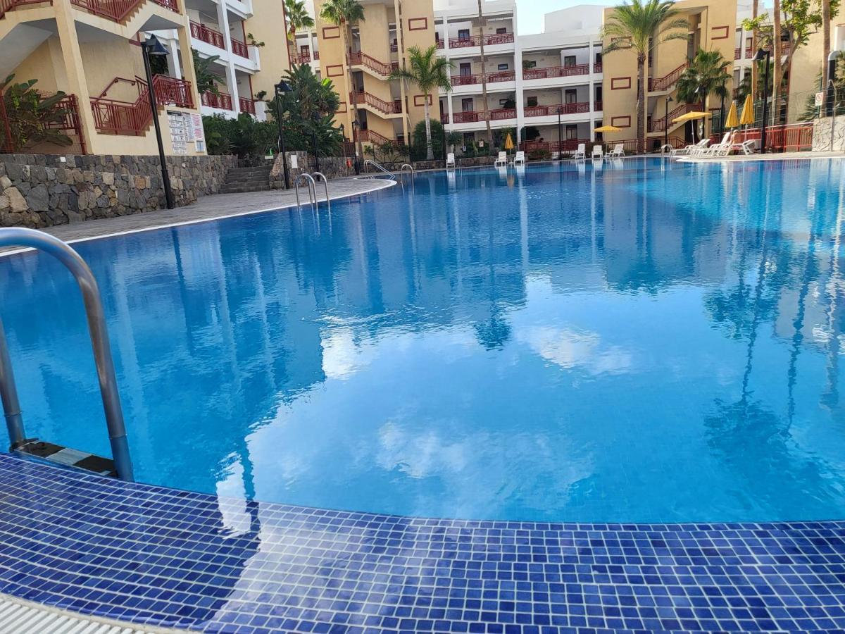 Oasis Palm Mar By Helloapartments Exterior photo